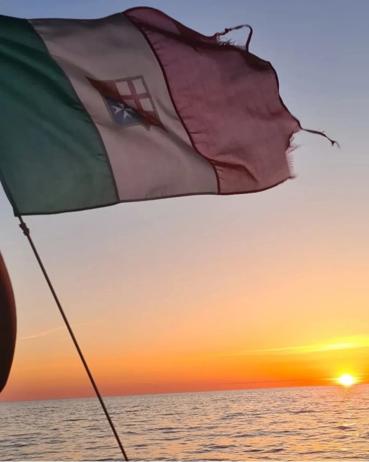 https://backend.blacksails-yachting.com/wp-content/uploads/2024/10/Beitrag-5-Bild-10-1200px-4x5-1.webp