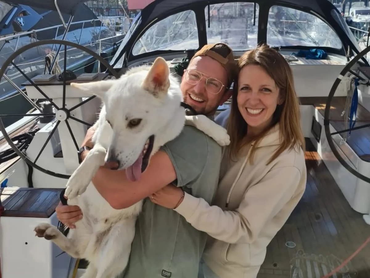 https://backend.blacksails-yachting.com/wp-content/uploads/2024/10/Beitrag-5-Bild-2-1200px-4x3-1.webp
