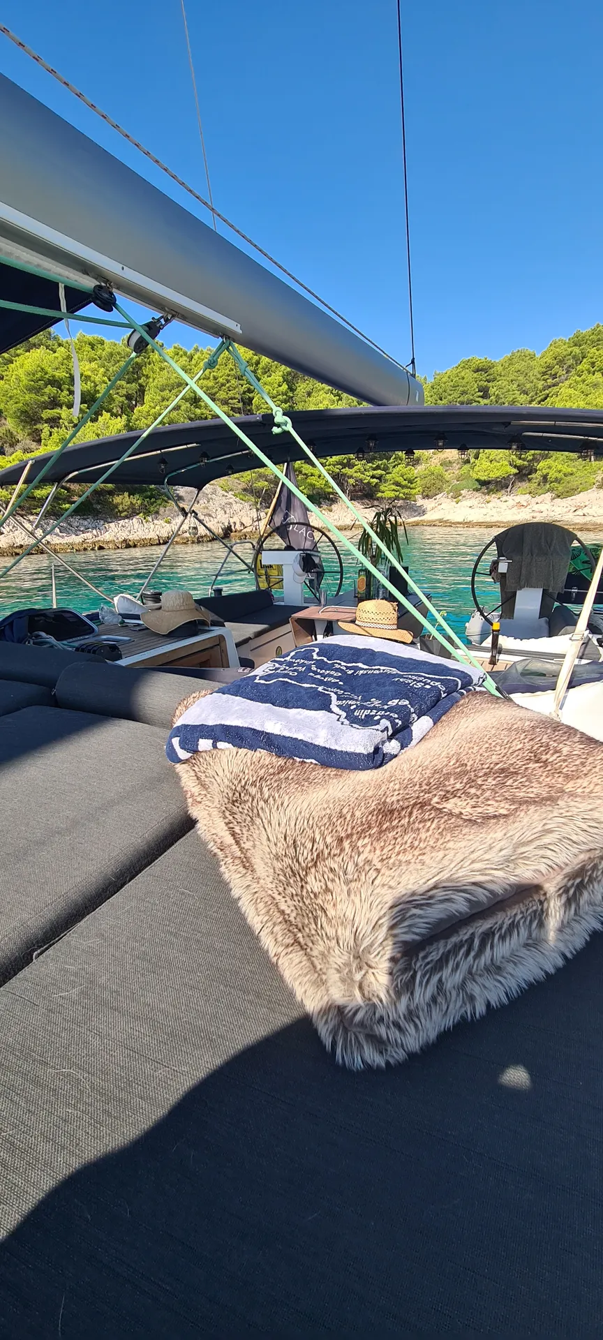 Decken auf dem Deck am Morgen